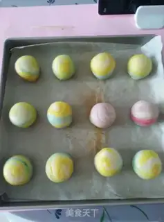 Make Rainbow Spiral Souffle step 11