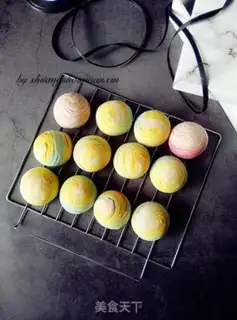 Make Rainbow Spiral Souffle step 12