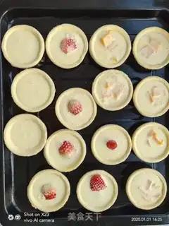 Make Fruit omelet step 1