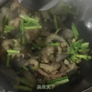 Make Garlic fried mushrooms step 13