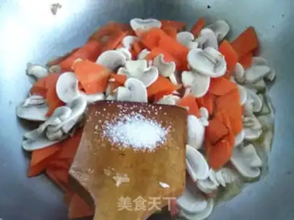 Make Fried eggs step 6