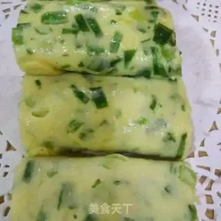 Make Emerald egg rolls step 8