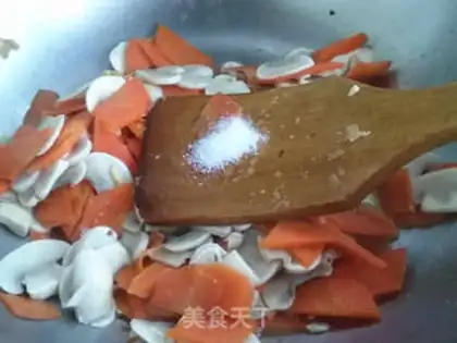 Make Fried eggs step 7