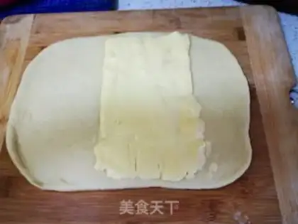 Make Tore bread with your hands step 5