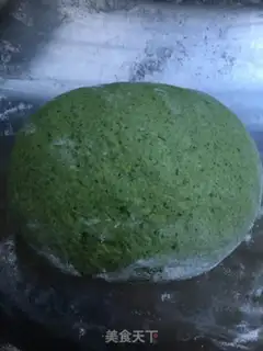 Make Emerald buns step 5