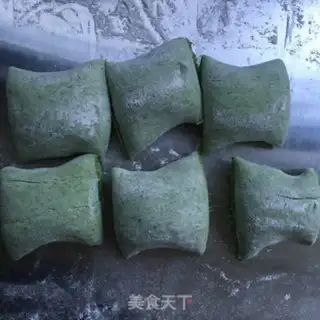 Make Emerald buns step 6