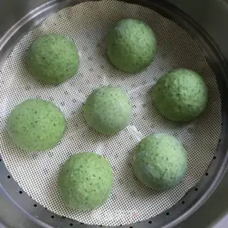 Make Emerald buns step 7
