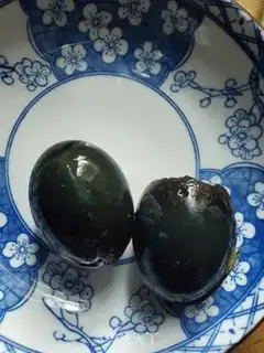 Make Frozen eggs step 1
