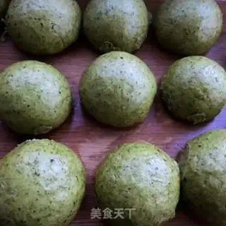 Make Emerald buns step 10