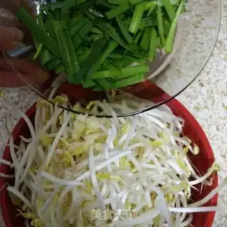 Make Bean sprouts step 1