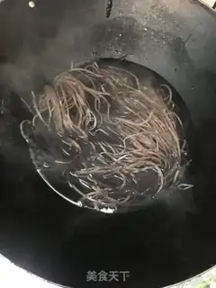 Make Scrambled potato powder step 0