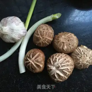 Make Fry mushrooms step 0