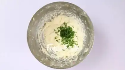 Make Onion cookies step 6