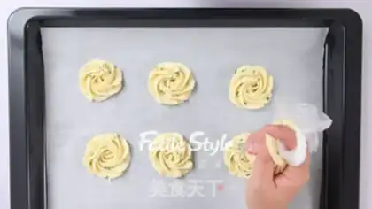 Make Onion cookies step 8
