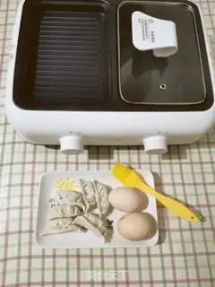 Make Egg dumpling soup step 0