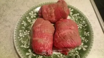 Make Red beef rolls step 4