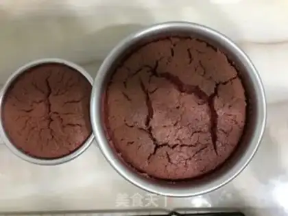 Make Mango with cream chocolate cake step 12