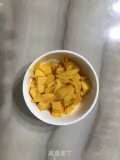 Make Mango with cream chocolate cake step 15