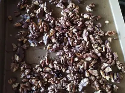 Make Pie walnuts step 3