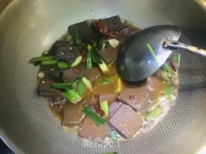 Make Duck blood and garlic step 4