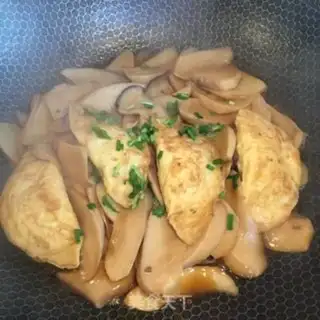Make Egg dumplings, almond mushrooms step 5