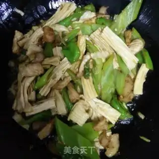Make Five flowers of scavenging peppers step 4