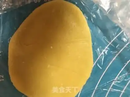 Make Porridge pineapple buns step 12