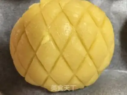 Make Porridge pineapple buns step 13