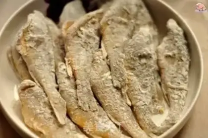 Make Dried and fried yellowfish step 2