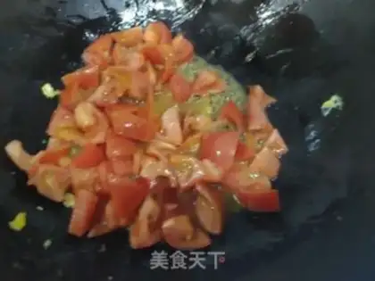 Make Tomato fried eggs step 3