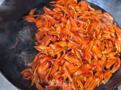 Make The lilies step 2