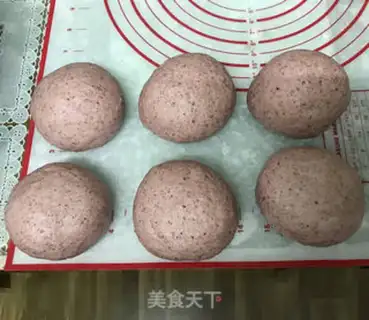 Make A black malt toast with a flamingo step 6