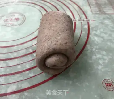 Make A black malt toast with a flamingo step 9