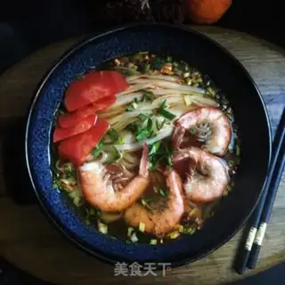 Make Sour shrimp noodles step 4