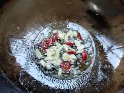 Make Sausage sauce step 3