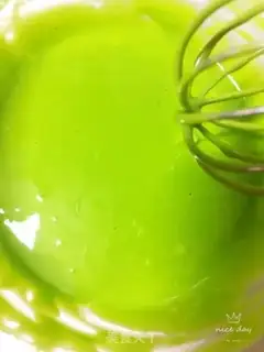 Make Six inches of spinach juice step 5