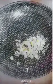 Make Gold needles, fat bull rolls step 3