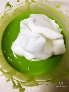 Make Six inches of spinach juice step 10