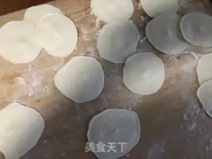 Make Beef dumplings step 4