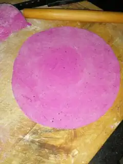Make Flamingo eggcake step 2