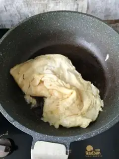 Make Frozen egg noodles step 2
