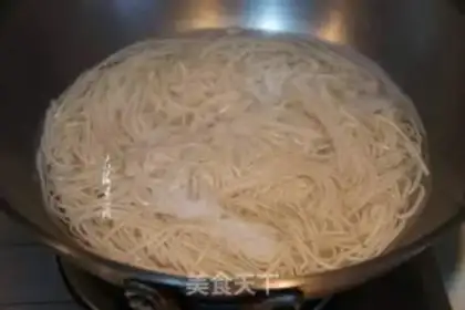 Make Fried noodles step 3
