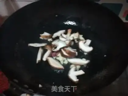 Make Meatball mushroom noodles step 2