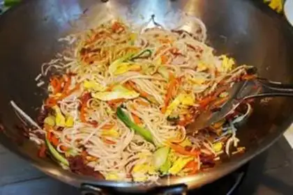 Make Fried noodles step 10