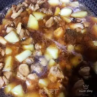 Make Black pepper potato chicken step 12
