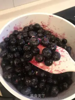 Make Blueberry jam step 4