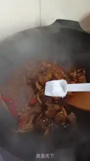 Make Dry-cow frog step 8