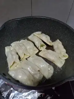 Make Fresh pot sticker step 8