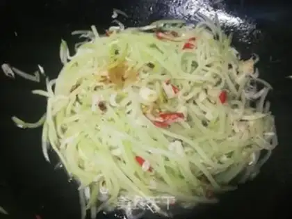 Make Shrimp hides and guacamole step 8