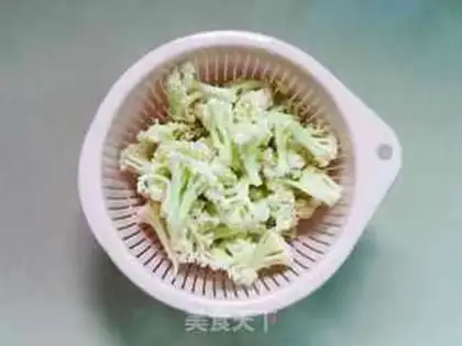 Make Three bouquets step 5